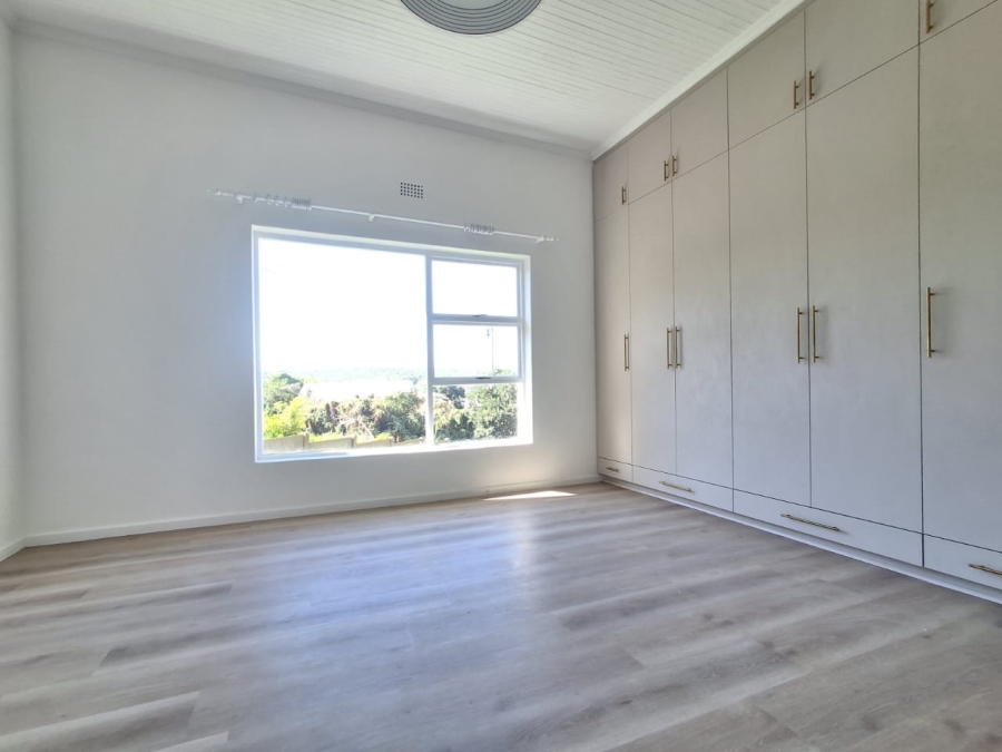 4 Bedroom Property for Sale in Stilbaai Wes Western Cape